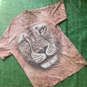 Lion All Over Print The Mountain T-Shirt Men’s Large